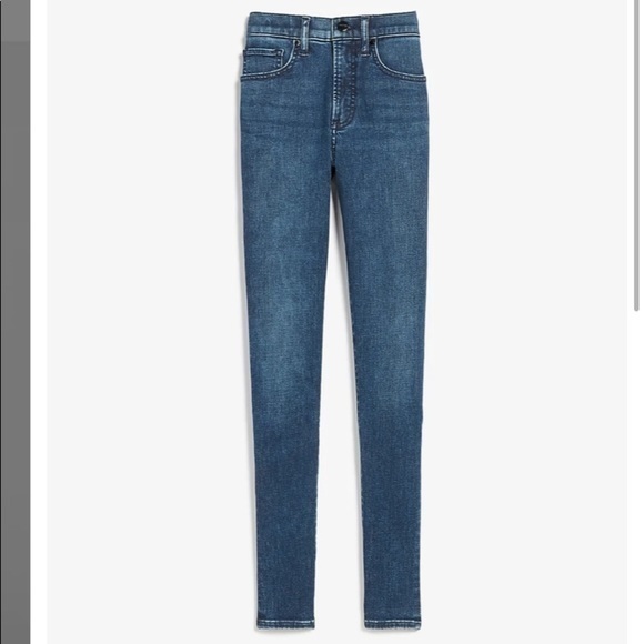 COPY - Mid Rise Faded Dark Wash Skinny Jeans short size 4 express petite pants … - Picture 3 of 3